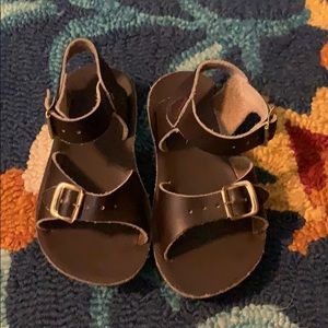 Saltwater sun San sandals